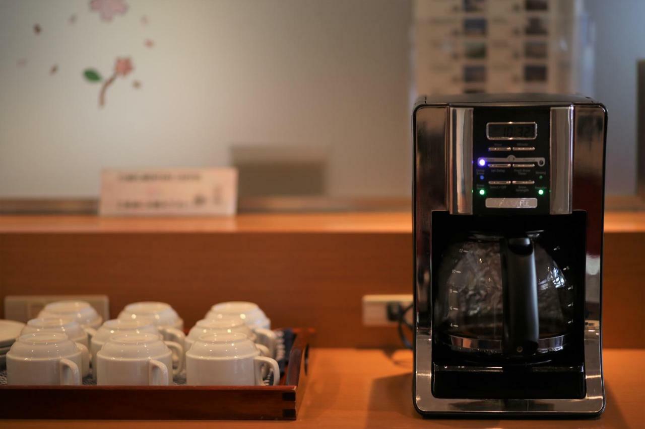 Hotel Yokosuka Bagian luar foto